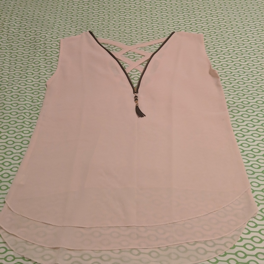 Women's sleeveless top